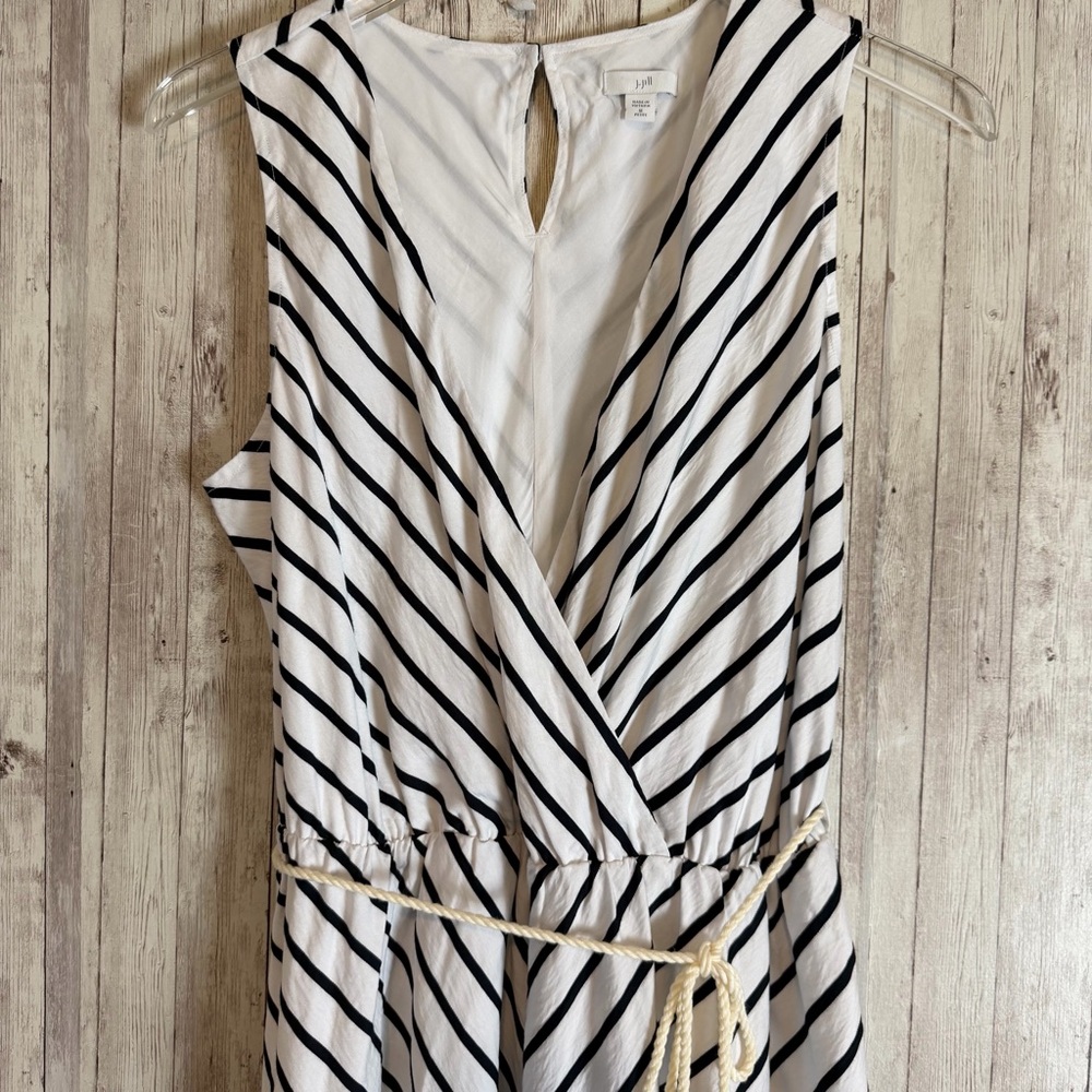 J. Jill Heather V-Neck Striped Tasseled Rope Viscose Dress - Picture 3 of 9
